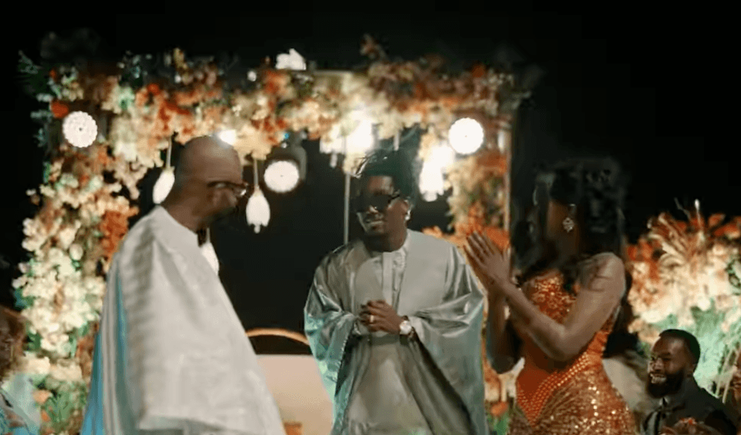 Wally B. Seck, Célibataire