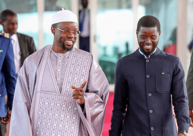 Diomaye règne, Sonko gouverne : quand les intérêts partisans menacent la démocratie