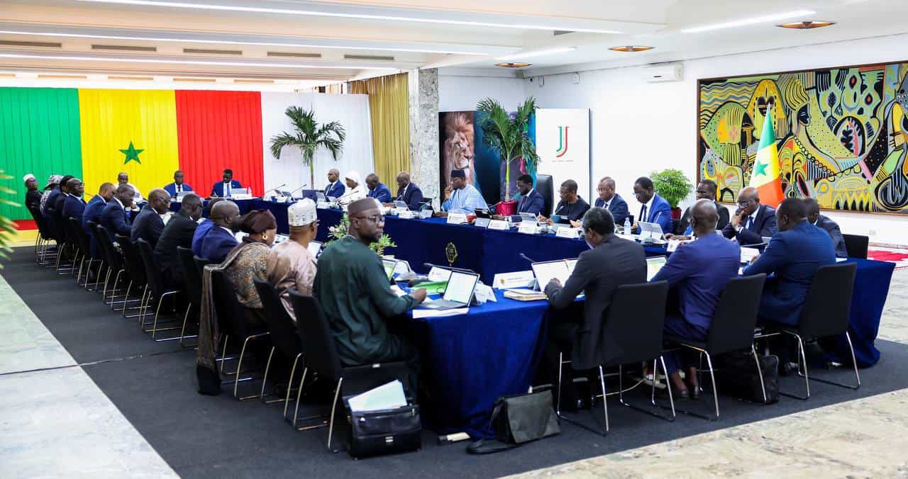 Rémunérations au Sénégal : Pourquoi les ministres gagnent moins que leurs subordonnés ?