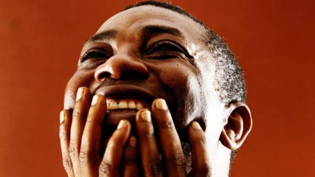 Njukkel Borom Beuss Bi, Hommage à Youssou Ndour