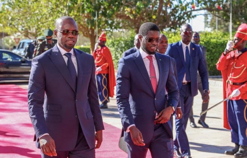 Ousmane Sonko et le Pastef : un parti en quête d’équilibre entre idéaux et réalités du pouvoir