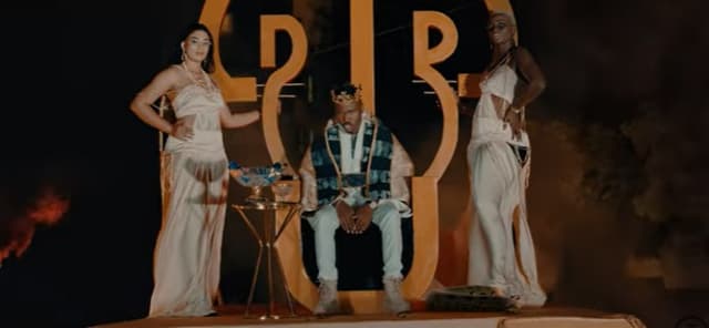 Dip Doundou Guiss, Musiba