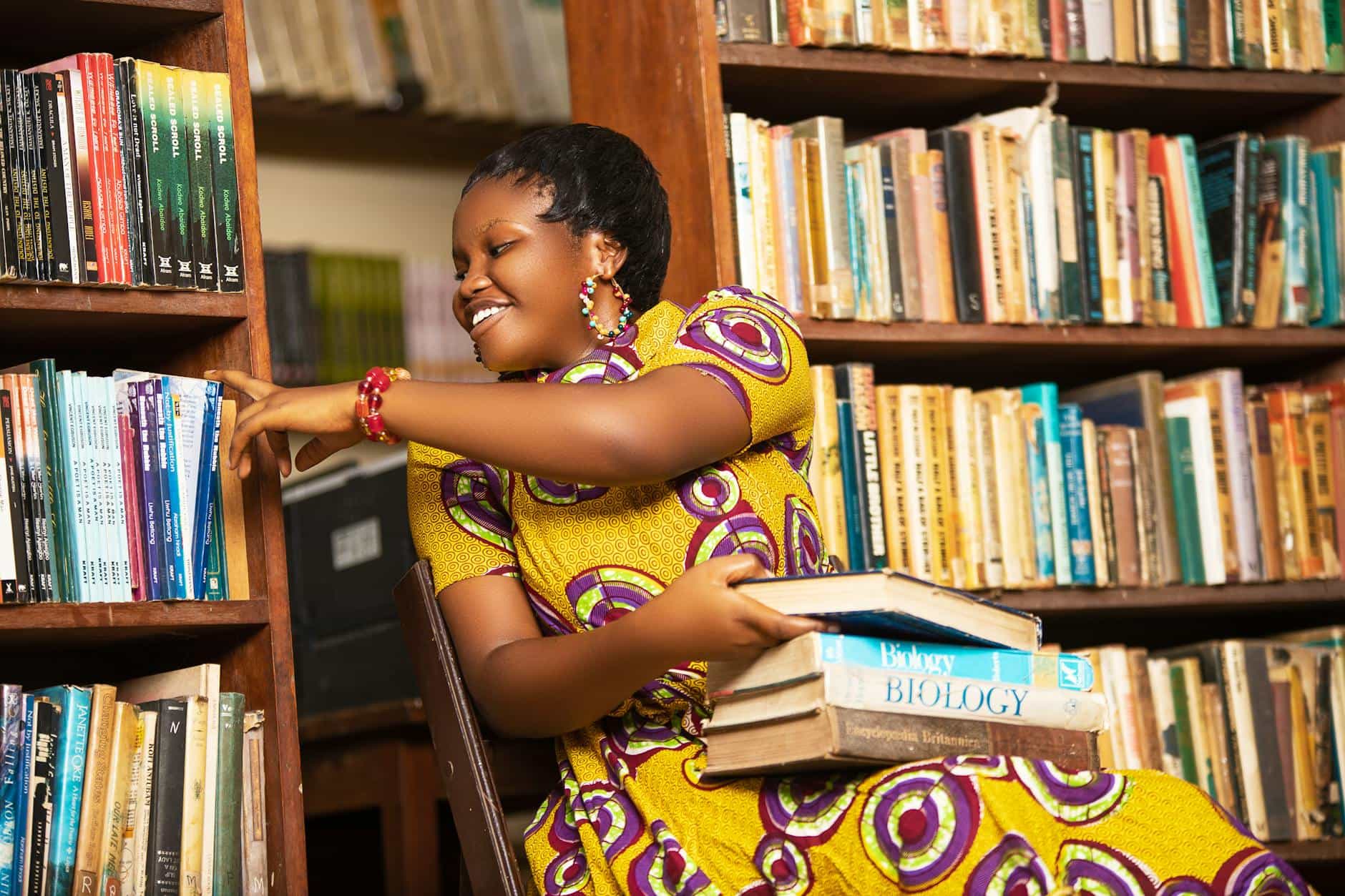 Wayétu Moore : Habila, le roman Mami Wata qui réinvente la diaspora libérienne