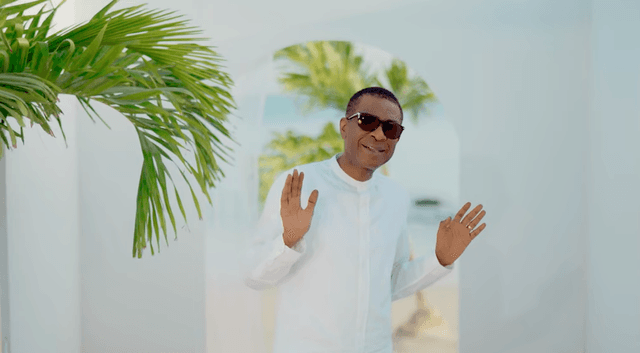 Youssou Ndour: Insisteel
